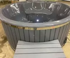 Vasca Hot Tube diametro 2,00 m disponibile incl. Stufa a legna