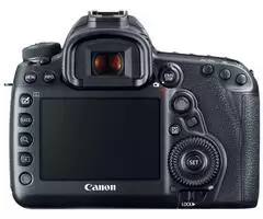 Noleggio corpo macchina Canon EOS 5D Mark IV o obiettivo Canon EF 70-200 2.8 IS III USM - 2