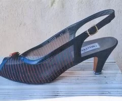 vendesi sandali per signora
