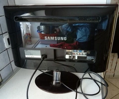 Televisore 24 " Samsung full HD - 2